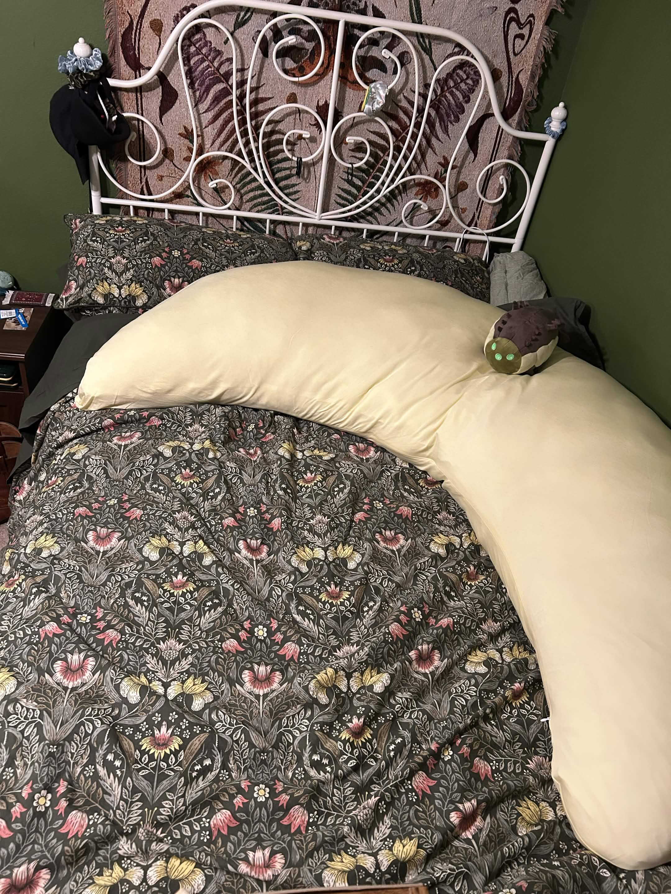 Photo from Eris's MoonSpoon review