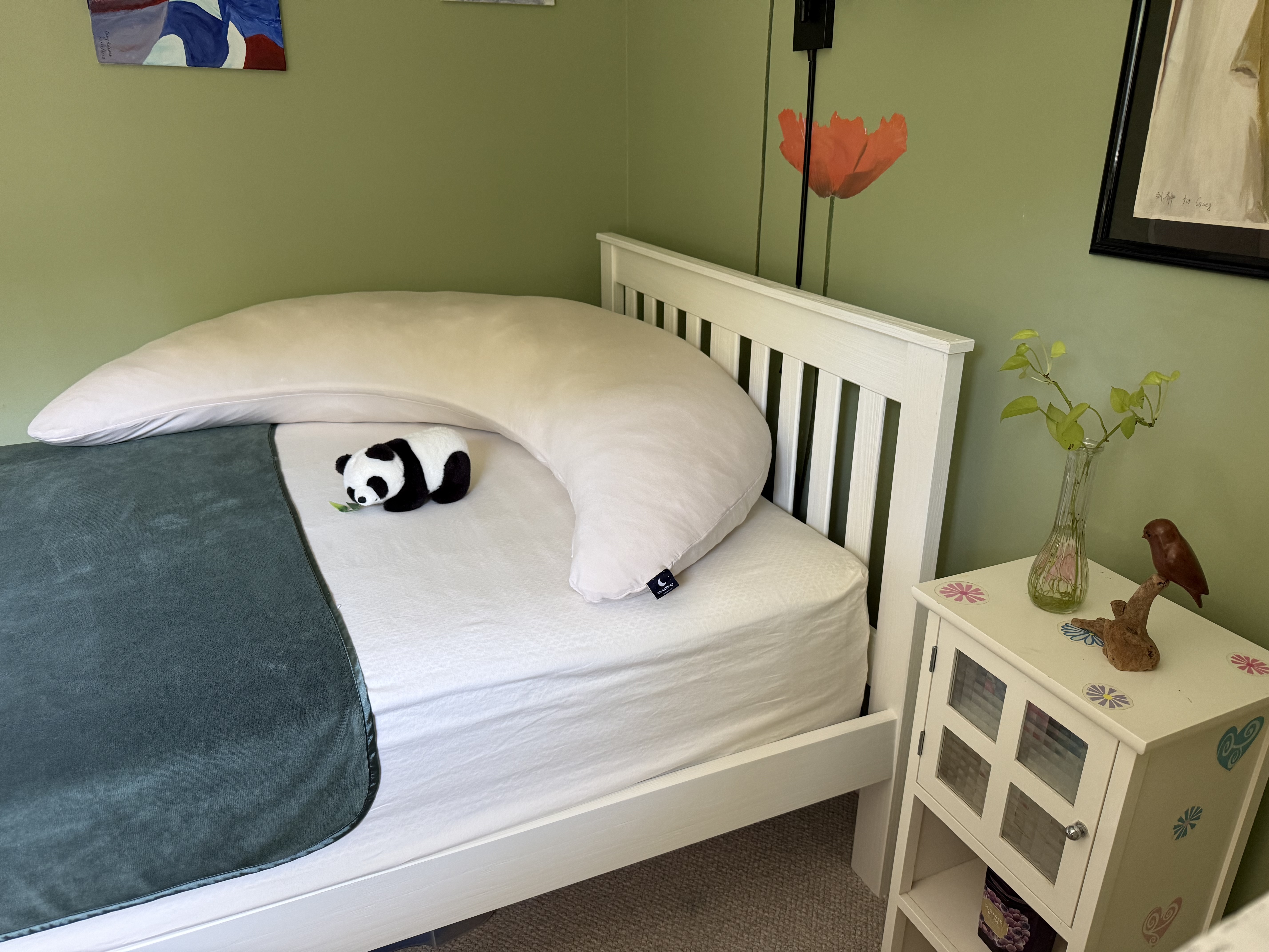 Photo from NF's MoonSpoon review