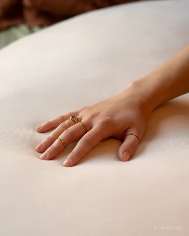 MoonSpoon™ Gallery - Champagne view 7